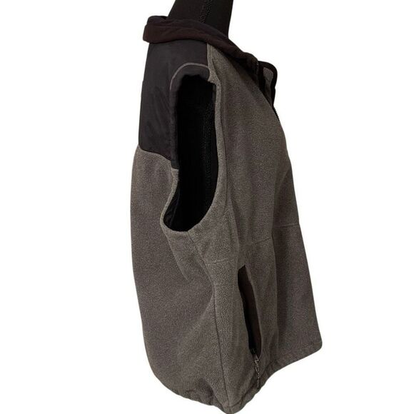 Cabela’s Men’s Windshear Thinsulate Vest - Picture 4 of 10